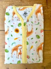 Lade das Bild in den Galerie-Viewer, Baby Sommerschlafsack Giraffe