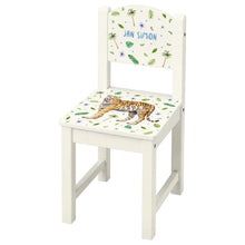 Load image into Gallery viewer, kinderstoel stoeltje met naam gepersonaliseerd mies to go aquarel handgeschilderd kinderkamer babykamer kraamcadeau kraamkado verjaardag kind cadeau tijger jungle jungledieren