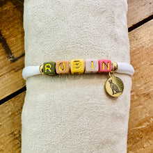 Lade das Bild in den Galerie-Viewer, armbandje met naam gepersonaliseerd armbandje ibiza lint goud verguild sieraden juwelen jewellery bracelet handgemaakt gegraveerd goud verguld World of Mies