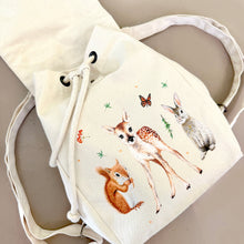 Load image into Gallery viewer, Canvas rugzakje bosdieren - evt met naam