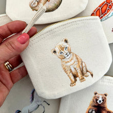 Afbeelding in Gallery-weergave laden, Canvas portemonnee leeuwtje