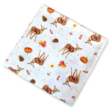Load image into Gallery viewer, Hydrofiele doek XL met hertjes print voor baby