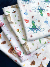 Load image into Gallery viewer, 2 medium baby muslin swaddle blankets octopus - 60 cm