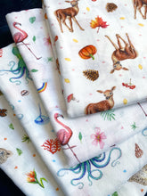 Load image into Gallery viewer, 2 medium baby muslin swaddle blankets little deer - 60 cm