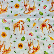 Load image into Gallery viewer, 2 medium baby muslin swaddle blankets giraffe - 60 cm