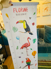 Lade das Bild in den Galerie-Viewer, groeimeter met naam Mies to Go kraamcadeau