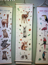 Afbeelding in Gallery-weergave laden, Groeimeter bosdieren Never grow up
