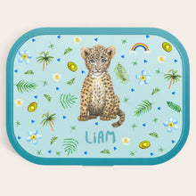 Lade das Bild in den Galerie-Viewer, Kinderteller Bär mit Namen
