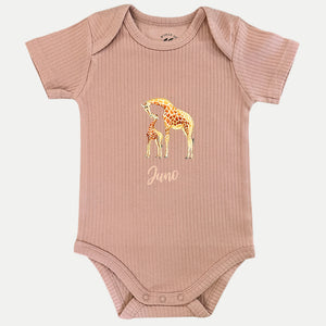 Baby romper giraf met naam - blush shortsleeve