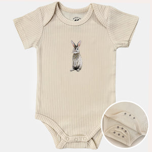 Meegroeiromper konijn - vanille shortsleeve