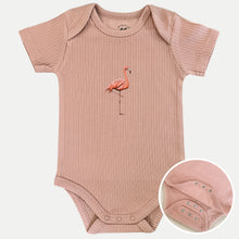 Lade das Bild in den Galerie-Viewer, Meegroeiromper flamingo - blush shortsleeve

