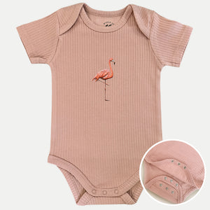 Meegroeiromper flamingo - blush shortsleeve