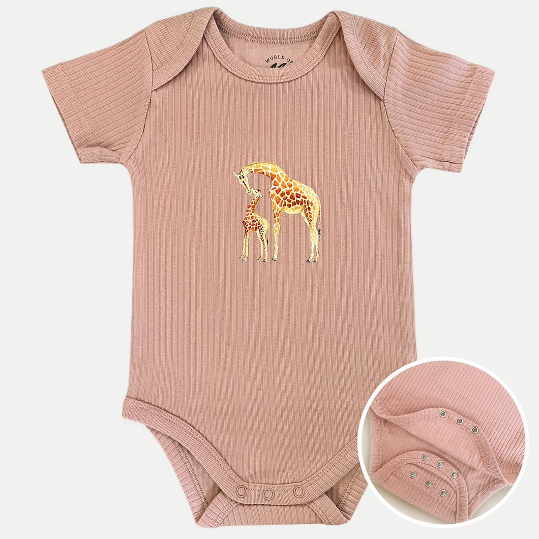 Meegroeiromper giraf - blush shortsleeve