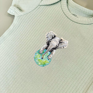 Baby romper olifant - sage shortsleeve