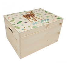Lade das Bild in den Galerie-Viewer, Erinnerungsbox aus Holz Alpaka mit Namen
