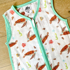 Super soft summer baby sleeping bag of bamboo textile with a sea turtle print size 110