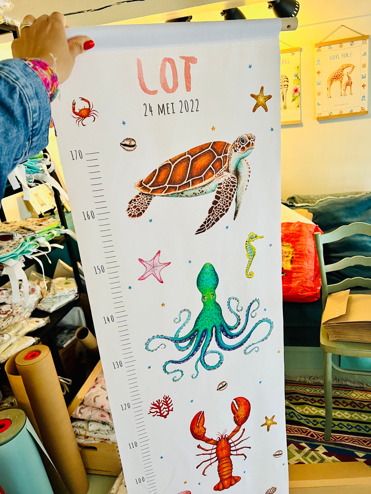 Groeimeter met naam Mies to go kraamcadeau